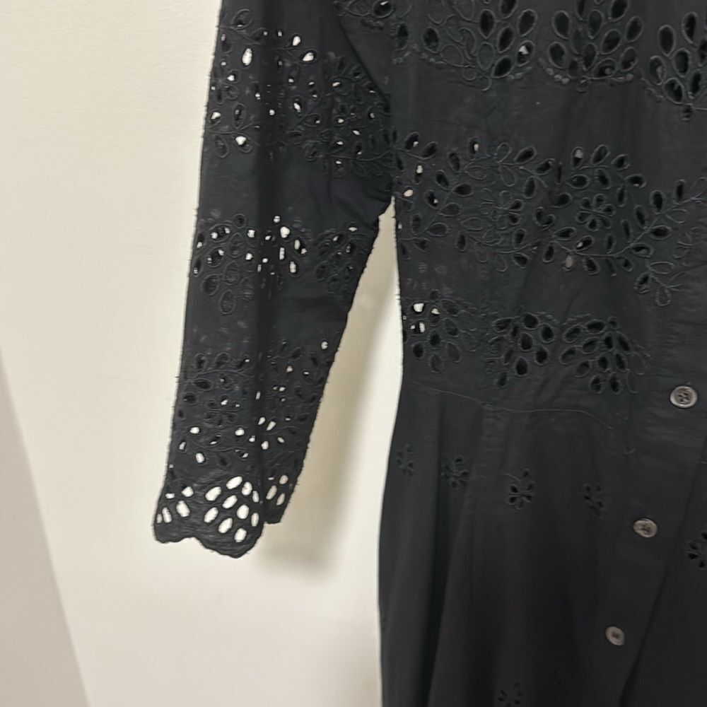Theory Kalsingas Black Eyelet Embroidered Cotton Shirtdress. Size 00. - Picture 7 of 10